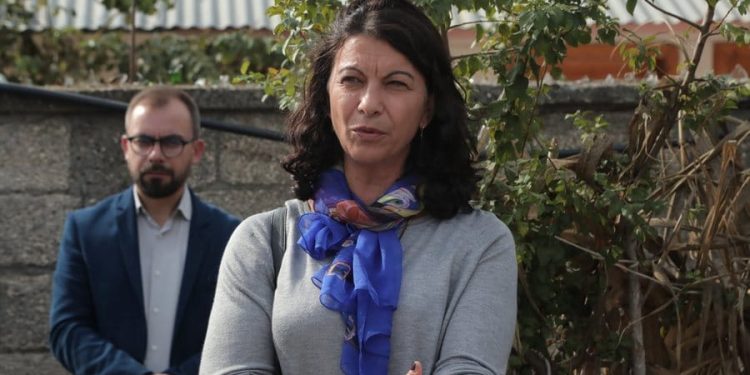 ÇËSHTJA ONKOLOGJIKU/ Letra-akuzë e Ina Kasimatit, zyshës që u nda nga jeta para pak kohe prej kancerit në gji