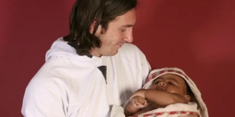 Ja lidhja mes Messit dhe Yamal. Publikohet fotoja