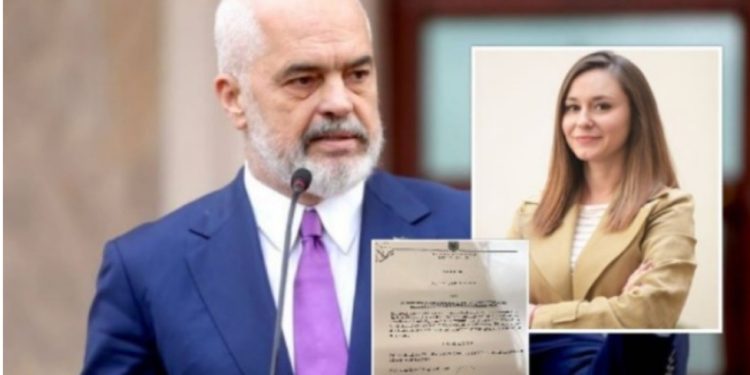 KADASTRA/Ikën Dallëndyshe Bici, vjen Lorena Goxhabelli