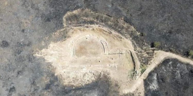 “Finiqi, një ditë pas qametit” apo një apologji në ndihmë te Ministrit Gonxhe/ Nga Auron Tare