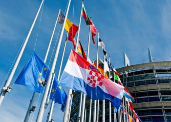 Situata e rënduar në Kuvend/ Opozita proteston në Strasburg më 23 tetor, zbardhet skenari