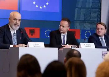 Deutsche Velle/ Shqipëria bën hapin e madh drejt anëtarësimit në BE