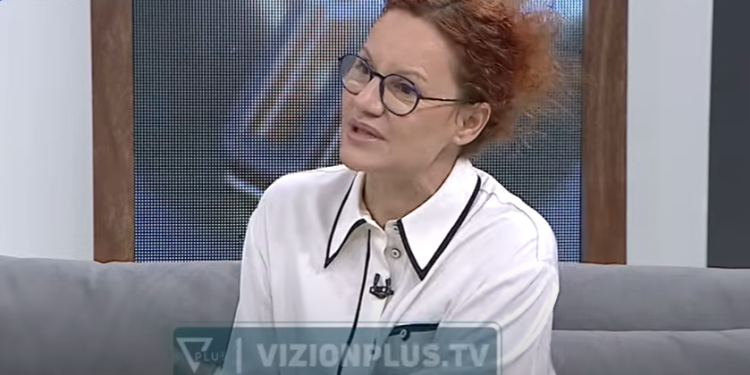 Astrologia Meri Gjini paralajmëron: “Bëni kujdes me gjuhën ndaj fëmijëve”