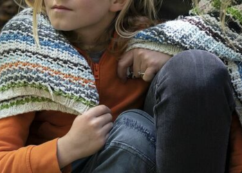 Në mes të Romës pa asnjë kacidhe në xhep, policia italiane shpëton gruan shqiptare me 5 fëmijë