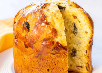 Panetoni/ Ja si ka lindur ëmbëlsira tipike e Krishtlindjeve