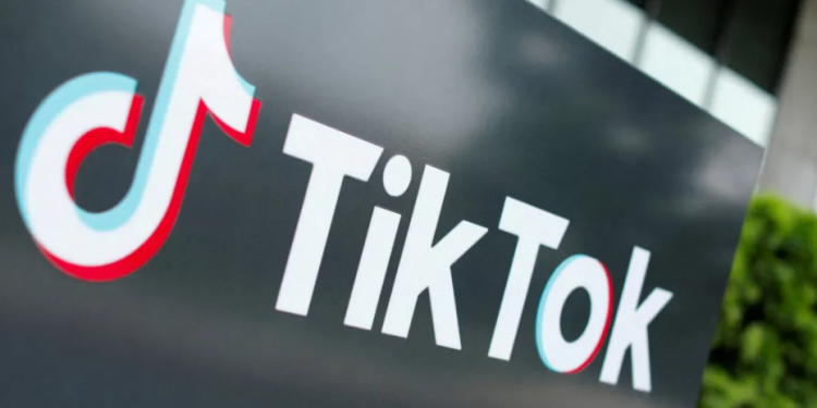 BBC lajm për mbylljen e Tik Tok-ut në Shqipëri: “Sqarime urgjente nga qeveria shqiptare”