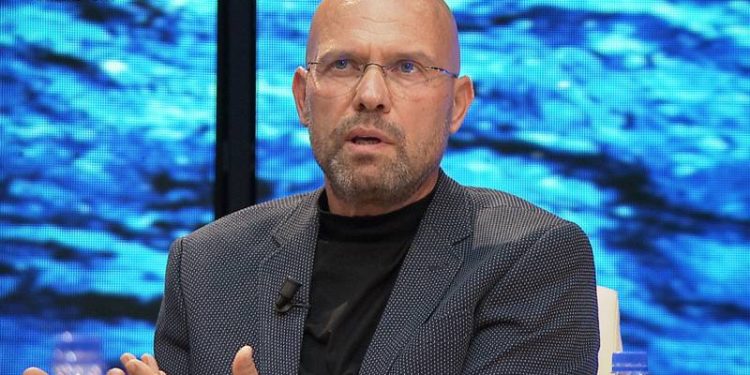 “Dy vjet politikë me “Xhaçka-Xhaçka-Xhaçka”/ Ylli Manjani shpjegon pse ky debat është shterpë