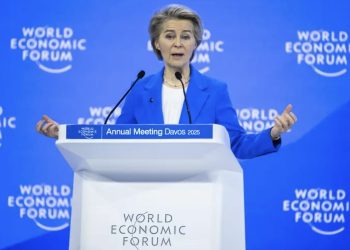 Von der Leyen: “Rregullat e angazhimit mes fuqive globale po ndryshojnë. Nuk duhet t’i marrim gjërat të mirëqena. Gati për të negociuar me Trump…”