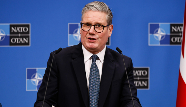 Kryeministri britanik Starmer: “Fati Ukrainës çështje ekzistenciale për Evropën. Vetëm garancia e SHBA mund ta dekurajojë Rusinë”