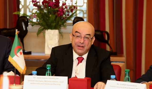 Algjeri, ish-ministri i Brendshëm burgoset  për korrupsion