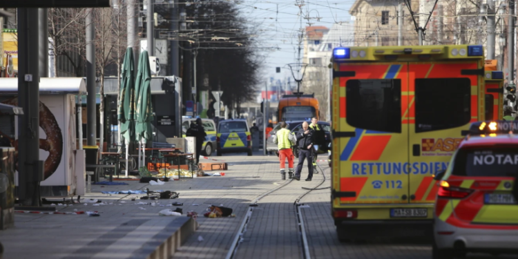 Gjermani/ Makina futet në mes të protestuesëve. Vret një dhe plagos disa të tjerë