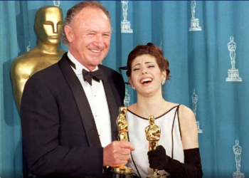 Gene Hackman dhe gruaja e tij vdiqën për shkaqe natyrale: ajo vdiq një javë para tij, nga një virus i transmetuar prej minjve