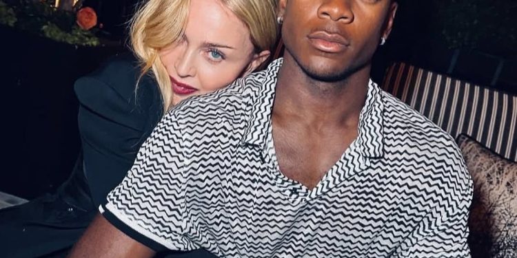 Madona uron të birin për ditëlindje: “E dija që do bëheshe dikush”