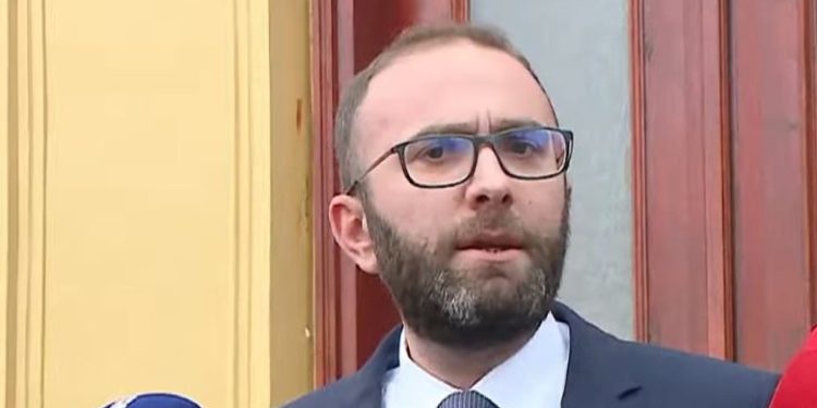 Dosja Balluku, Gazmend Bardhi publikon pjesë të saj: “I tronditur”