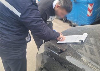 Kapet duke hedhur inerte tek koshat e mbetjeve urbane, gjobë 20.000 lekë nga policia