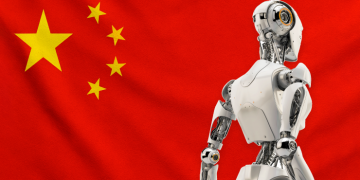 Kina/ Më pak fëmijë dhe më Shumë robotë